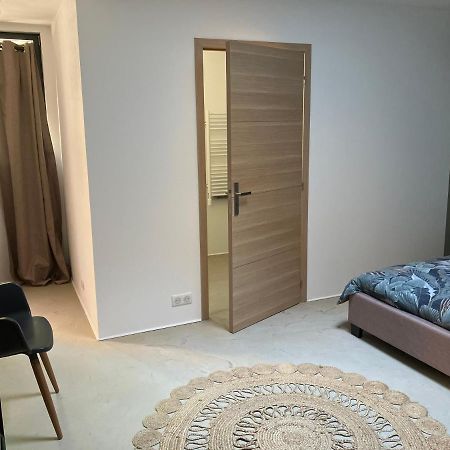Chambre Avec Petit-Dejeuner En Provence Luberon La Tour-dʼAigues Eksteriør bilde